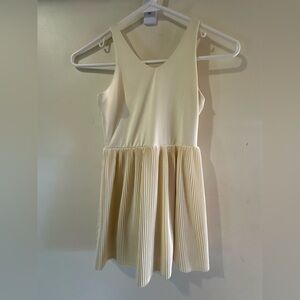 All in Motion Activewear Top **pet friendly home**